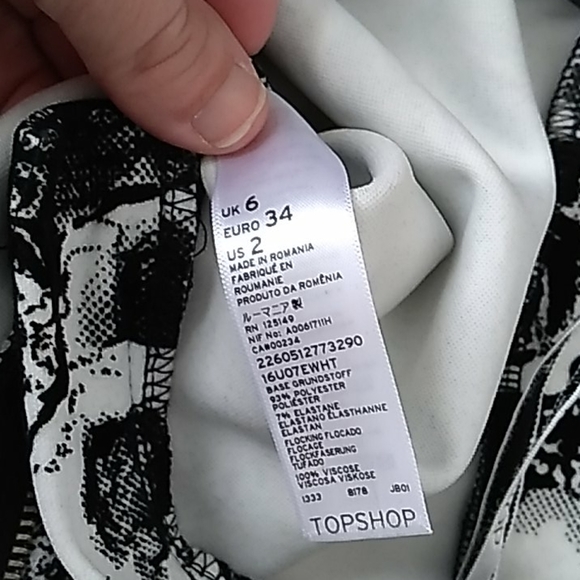 Topshop black and white floral pants size 2 - Picture 5 of 6